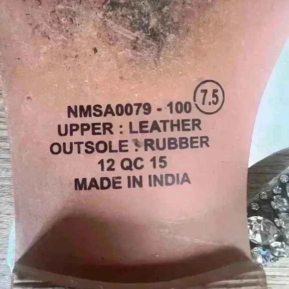 Naughty Monkey Bright Side Flip - Picture 5 of 6